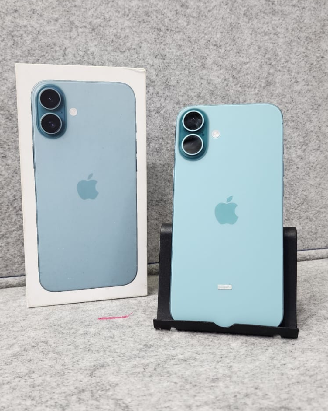 iPhone 16 plus 128 Teal - Ex iBox